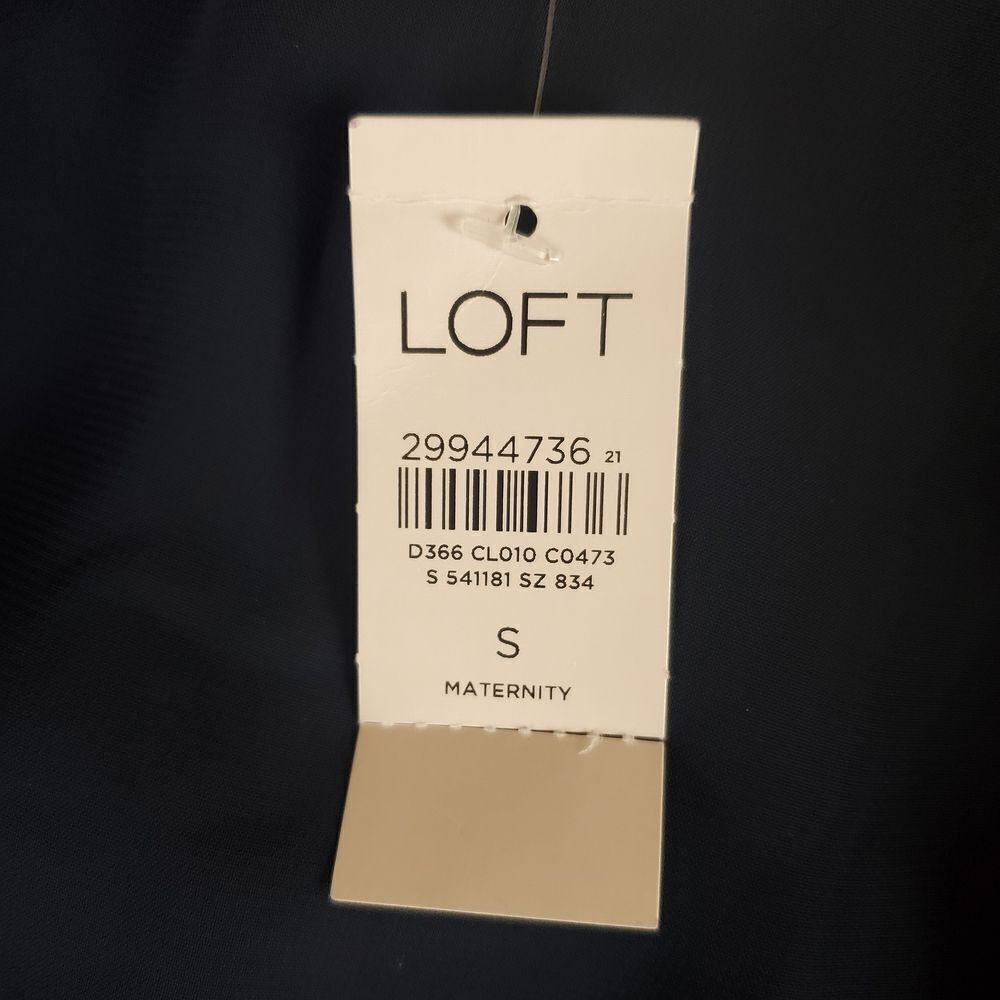 Loft Navy Blue Spaghetti Strap Maternity Tank Size Small - Picture 5 of 7
